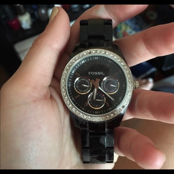 Great Condition Fossil Watch - Picture 4 of 4